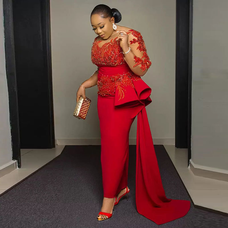 Women'S Red Formal Wear - สีแดงลูกไม้AppliquesพรหมชุดSheerแขนยาวคําAso Ebi Sheathชุดราตรีพร้อมรถไฟกวาดสําหรับสตรีParty