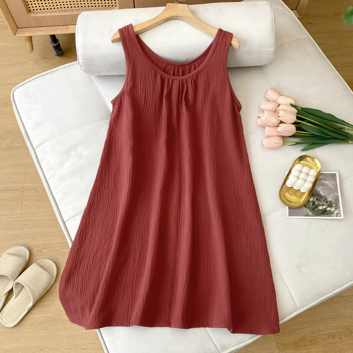 เดรสแขนกุดผ้าฝ้าย 100% สไตล์ลำ - Midi Dress บทวิจารณ์และราคา