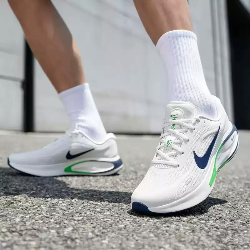 รองเท้าผู้ชาย Nike รุ่น JOURNE - Nike Shoes Air Max 270 บทวิจารณ์และราคา