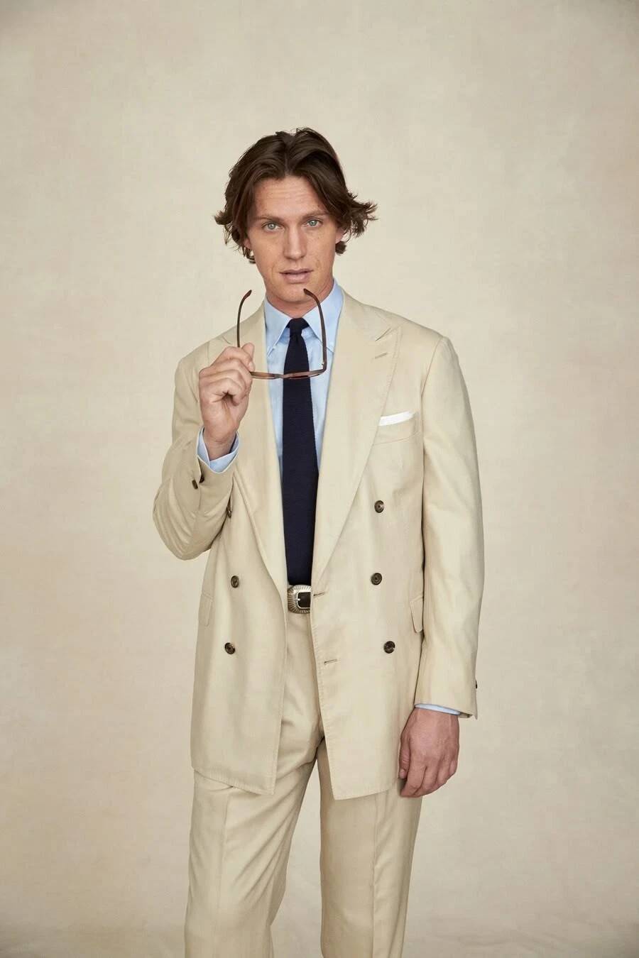 ชุดสูทผู้ชายสีเบจ ปกกว้าง กระด - Tailored Trouser Wide บทวิจารณ์และราคา
